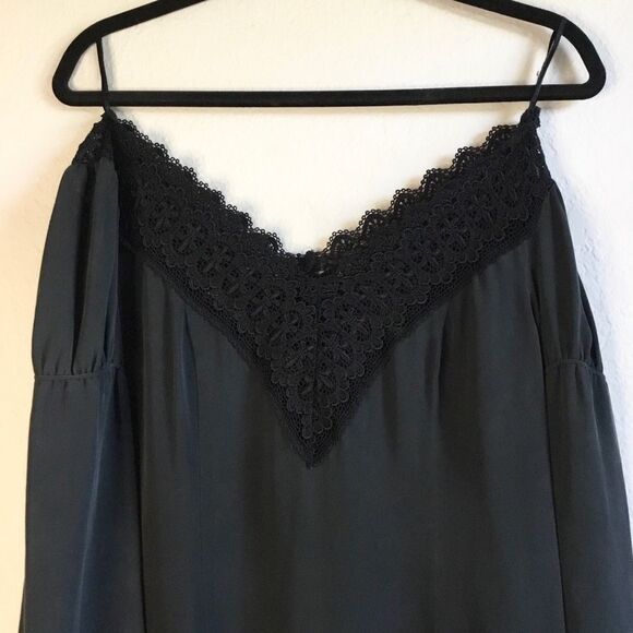 Express 100% Silk top with long floaty sleeves and V neck witchy whimsygoth - Picture 4 of 8